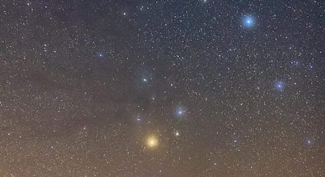 Сiencia Pregunta Trivia: ¿Cuál de las siguientes estrellas no pertenece al Cinturón de Orión?
