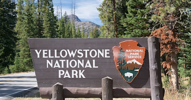 Geografia Domande: In quali stati degli Stati Uniti d'America si estende il parco di Yellowstone?