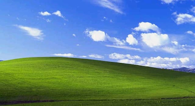 Gesellschaft Wissensfrage: Wie heißt ein Bild, das als Grundlage für den Standard-Hintergrund des Windows-XP-Desktops dient?