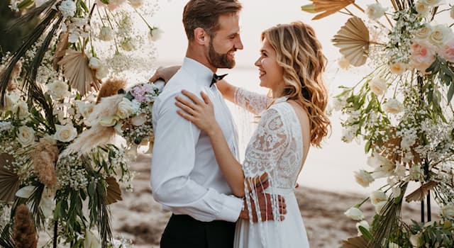 Kültür Trivia Sorusu: Düğünlerde Çiftin Üzerine Ne Atılır?