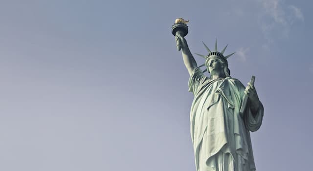 Geografia Domande: Quale delle seguenti è una statua a New York?