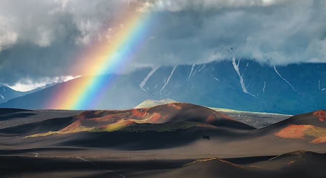 Natura Domande: Quali sono le due condizioni meteorologiche necessarie per la formazione di un arcobaleno?