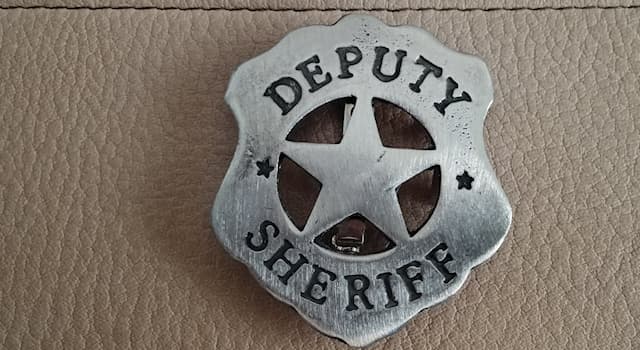 Movies & TV Trivia Question: On the American TV show "Gunsmoke", who played the character Festus?