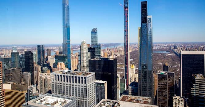 Geografia Pytanie-Ciekawostka: Które miasto USA jest znane jako "miasto drapaczy chmur"?