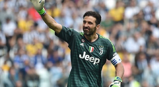 Sport Wissensfrage: Wer ist mit 176 Einsätzen Fußball-Rekordspieler der italienischen Nationalmannschaft?