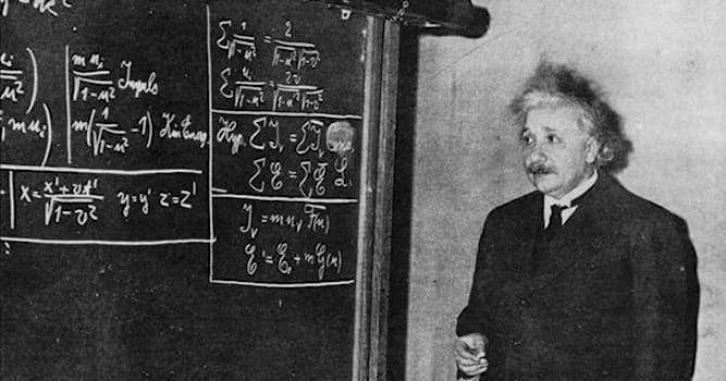 Scienza Domande: Qual è la famosa equazione dell'energia di Einstein?
