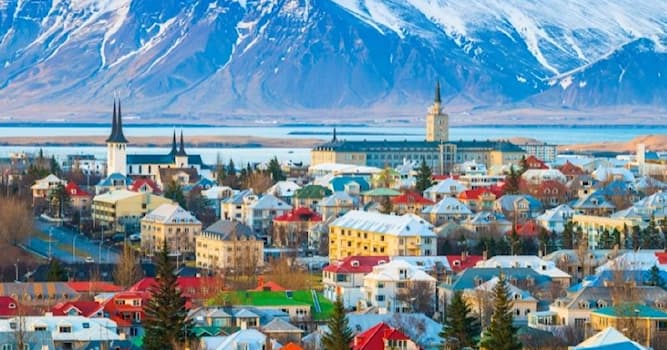 Geografia Domande: Quale città è la capitale dell'Islanda?