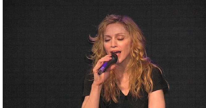 Kultur Wissensfrage: Wann wurde die US-amerikanische Sängerin, Autorin, Model, Schauspielerin und Stilikone Madonna geboren?