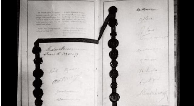 Geschichte Wissensfrage: Was vereinbarte der "Briand-Kellogg-Pakt" von1928?