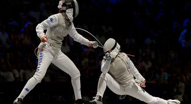 Kultur Wissensfrage: Welche Waffe wurde früher häufig bei Fechtübungen in Europa verwendet?