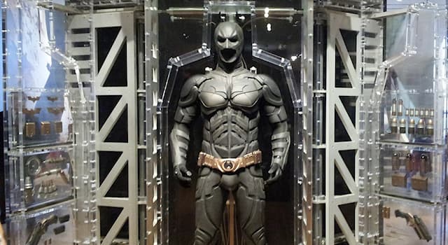 Film & Fernsehen Wissensfrage: Welchen Kampfstil verwendet Batman in der "The-Dark-Knight-Trilogie"?