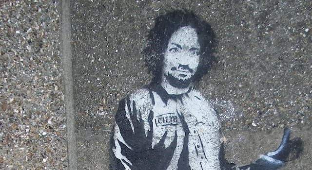 Kultur Wissensfrage: Wodurch wurde der unter dem Pseudonym "Banksy" tätige Künstler international bekannt?