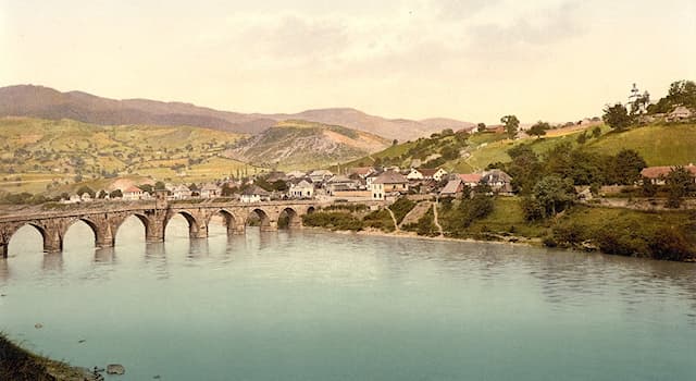 Geographie Wissensfrage: Auf welche Brücke bezieht sich der Romantitel "Die Brücke über die Drina" von Ivo Andrić?