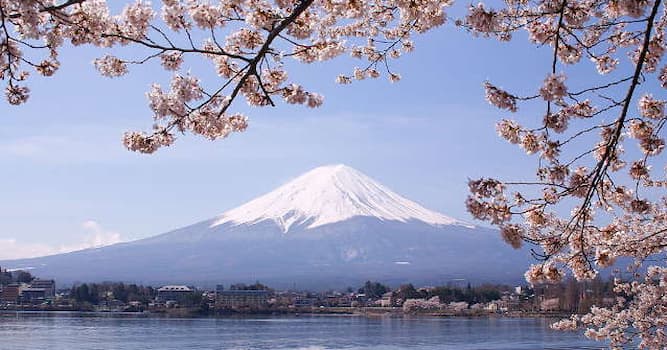 Geografia Domande: Dove si trova il vulcano Monte Fuji?