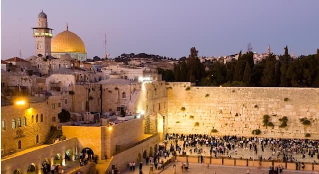 Gesellschaft Wissensfrage: Mit welcher biblischen Figur identifizieren sich Menschen mit dem "Jerusalem-Syndrom" am häufigsten?