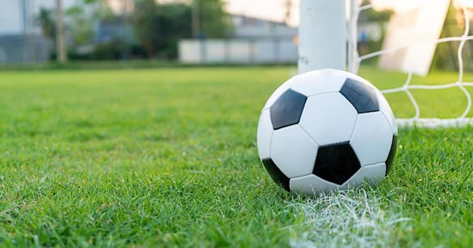 Sport Domande: Qual è il numero minimo di giocatori in una partita di calcio?