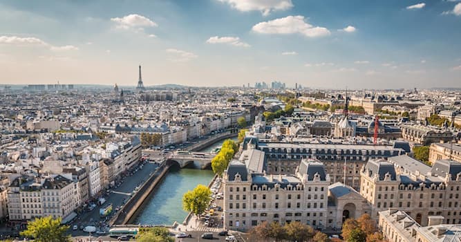 Kültür Trivia Sorusu: 1889 Dünya Fuarı için inşa edilen ikonik Paris kulesinin adı nedir?