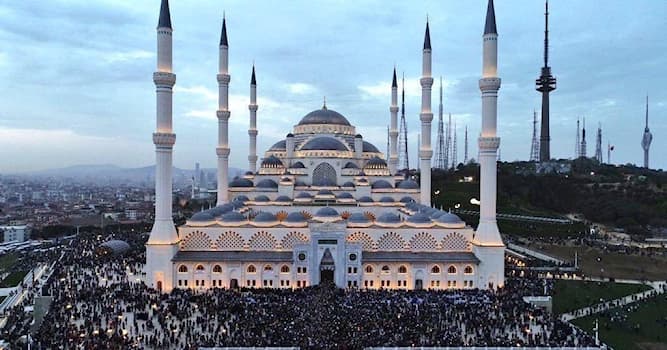 Geschichte Wissensfrage: Wann wurde die Stadt Istanbul (vorher Konstantinopel) erobert?
