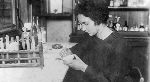 Wissenschaft Wissensfrage: Was hätte Irène Joliot-Curie 1937 beinahe entdeckt?