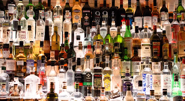 Gesellschaft Wissensfrage: Welches alkoholische Getränk ist "Travarica"?