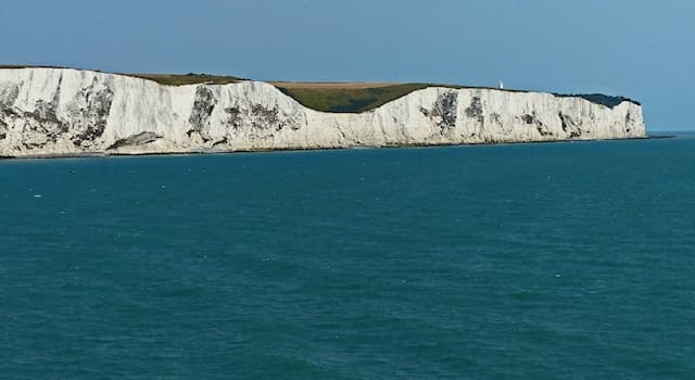 Sport Wissensfrage: Wie groß ist die Distanz beim Kanal-Langstreckenschwimmen von Dover nach Calais?