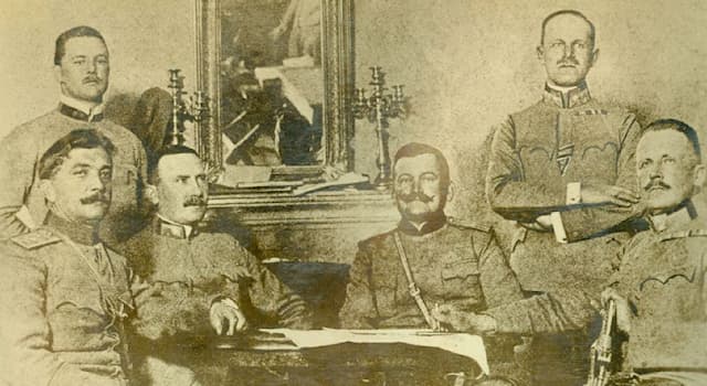 Gesellschaft Wissensfrage: Wie hieß die Währung Montenegros von 1906 bis 1918?