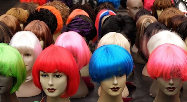 Gesellschaft Wissensfrage: Die Menschen welcher Haarfarbe haben durchschnittlich die meisten Haare auf dem Kopf?