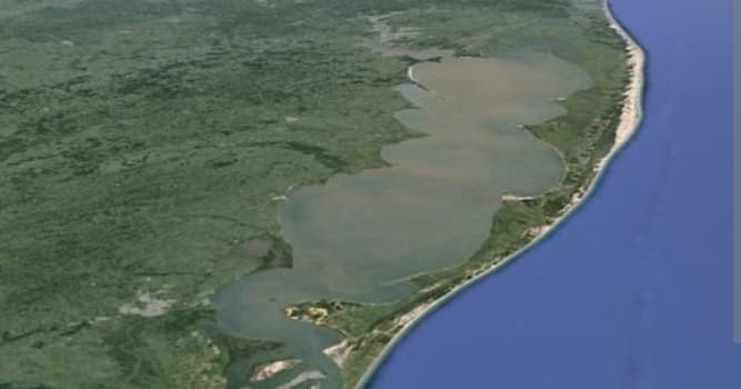 Geografia Pergunta Trivial: Qual é a maior formação lacustre do Brasil?