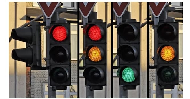 społeczeństwo Pytanie-Ciekawostka: Ile kolorów ma sygnalizacja świetlna?