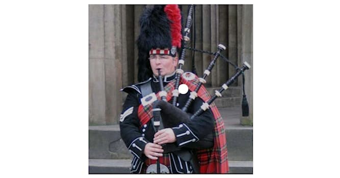 Kültür Trivia Sorusu: Hangi ülke klan tartan kıyafetleriyle tanınır?