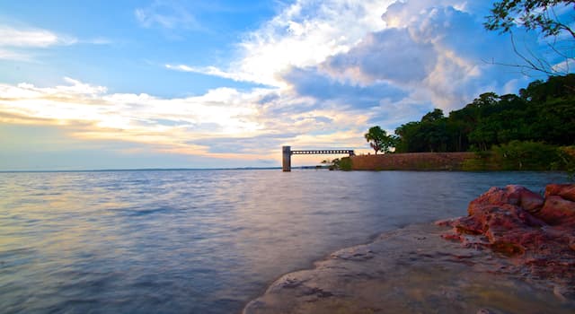 Geographie Wissensfrage: Wo fließt der Rio Negro?