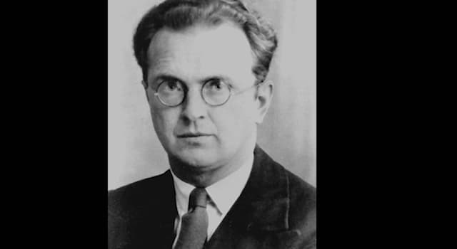 Historia Pregunta Trivia: ¿Quién fue Paul Kirchhoff?