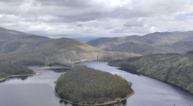 Geografía Pregunta Trivia: ¿Dónde se forman los meandros?