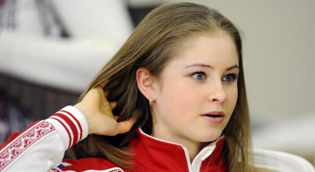 Sport Question: Dans quelle discipline sportive Ioulia Lipnitskaïa est-elle devenue célèbre ?