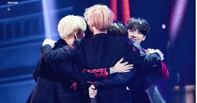 Культура Вопрос: В каком году группа BTS получила свой первый дэсан?