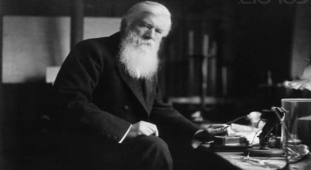 Сiencia Pregunta Trivia: ¿Qué físico inglés patentó en 1879 la lámpara incandescente?