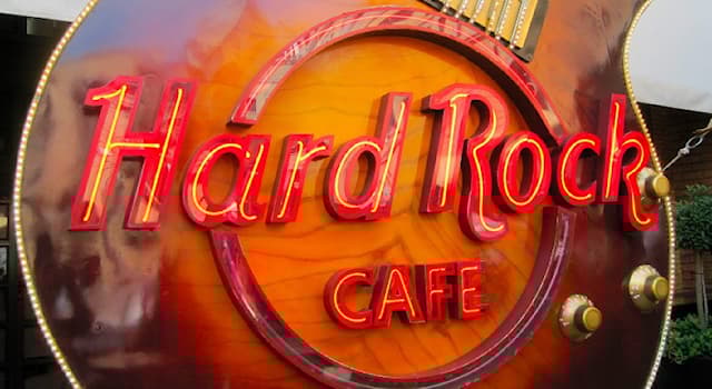 społeczeństwo Pytanie-Ciekawostka: Skąd pochodzi sieć Hard Rock Cafe?