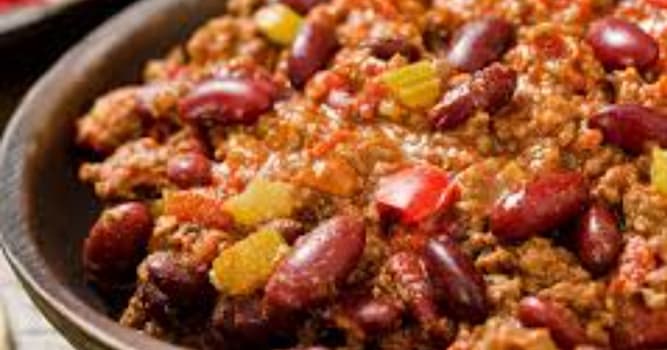 Cultuur Trivia Vraag: Wat betekent het gerecht "Chili con carne" in het Nederlands?