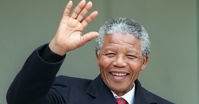 społeczeństwo Pytanie-Ciekawostka: Kim był Nelson Mandela?