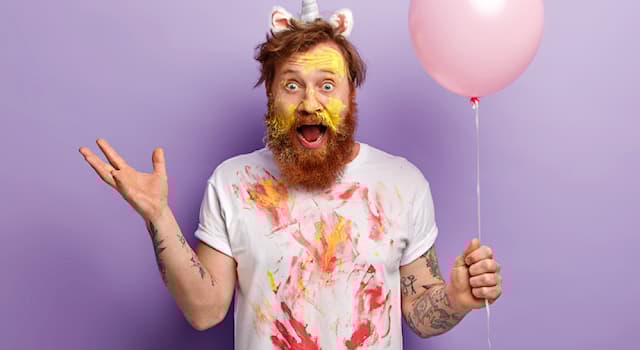 смеющаяся рожа. самый не красвый человек. тупые смешные шутки. глупый остроумный. глупый остроумный.