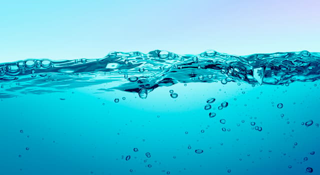 Nature Question: Comment s'appelle un flux d'eau tombant rapidement d'une hauteur ?