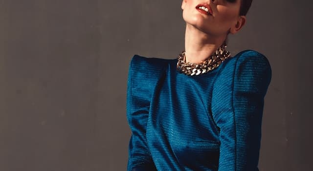 Toplum Trivia Sorusu: Aşağıdakilerden hangisi bir lüks markadır?