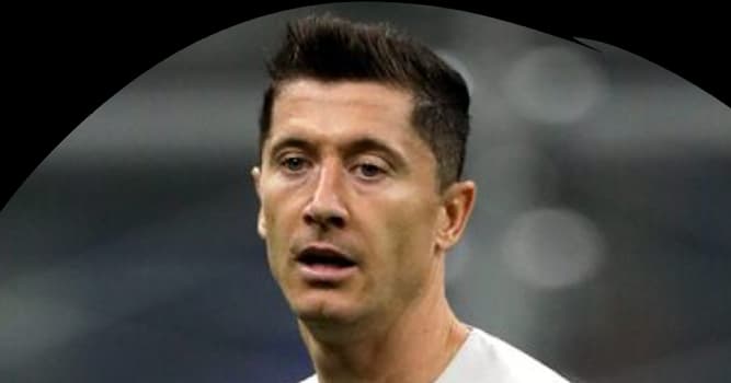 sport Pytanie-Ciekawostka: W jakim klubie gra Robert Lewandowski?