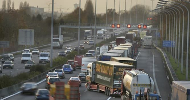 Aardrijkskunde Trivia Vraag: Welke snelweg neem je om het snelst van Antwerpen naar Gent te rijden?