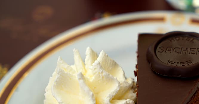 Cultuur Trivia Vraag: Wat is de beroemde Sacher taart (Sachertorte)?