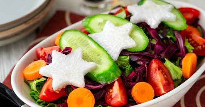 Kültür Trivia Sorusu: Görseldeki salatanın adı nedir?