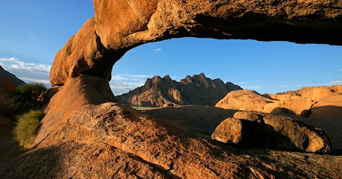 Aardrijkskunde Trivia Vraag: In welk land bevindt zich de Spitzkoppe?