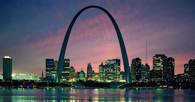 Aardrijkskunde Trivia Vraag: In welke Amerikaanse stad bevindt zich de Gateway Arch?