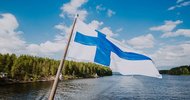 Société Question: Quelle langue parle-t-on en Finlande ?