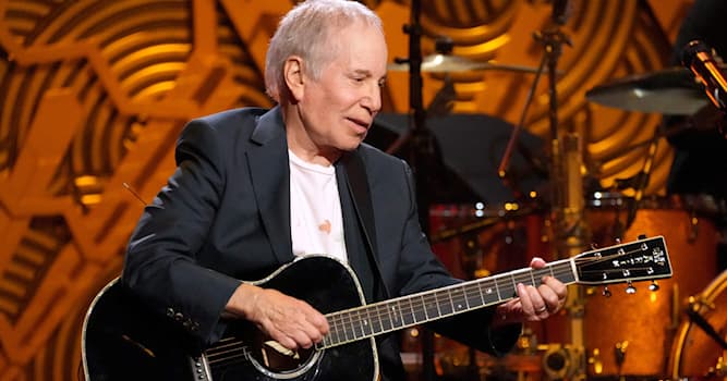 Films & TV Trivia Vraag: Wie speelt samen met Paul Simon in de videoclip van You Can Call Me Al?